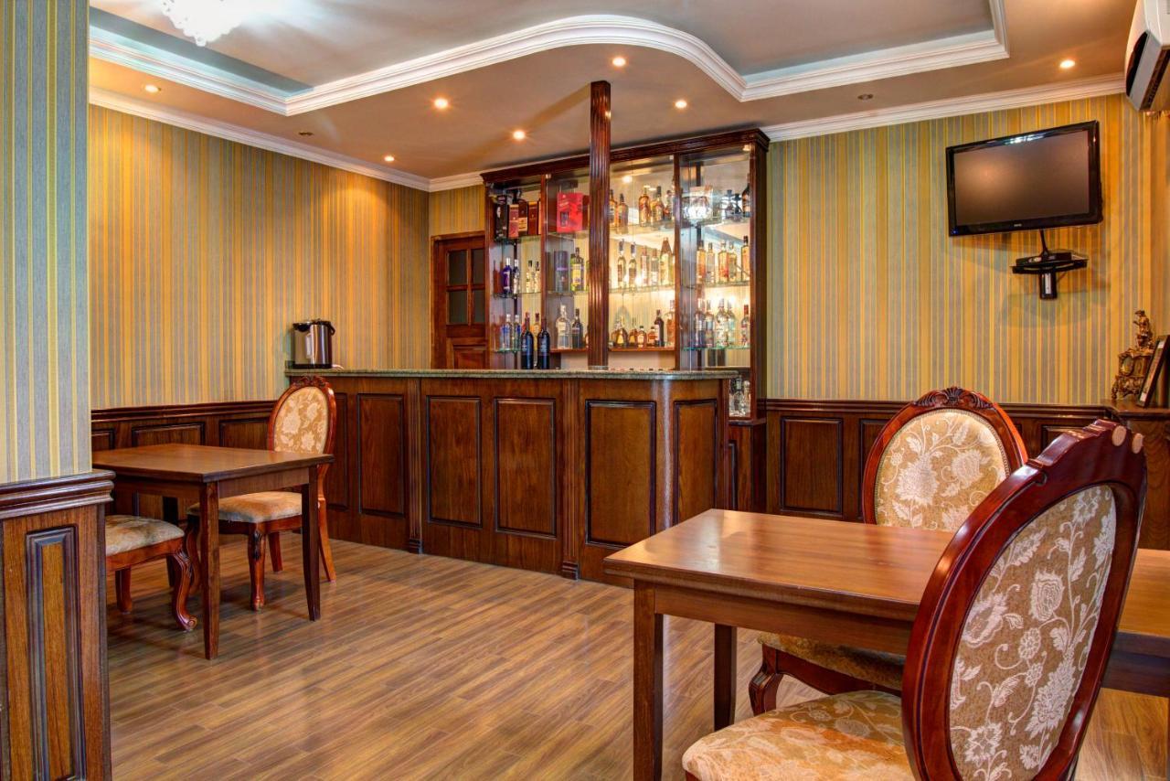 Sanata Hotel Tbilisi Exterior photo