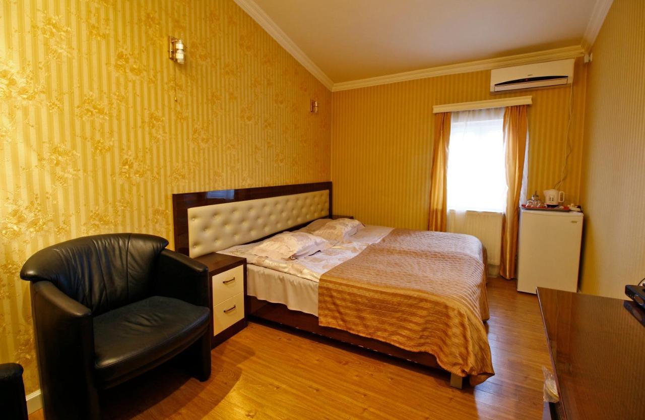 Sanata Hotel Tbilisi Exterior photo