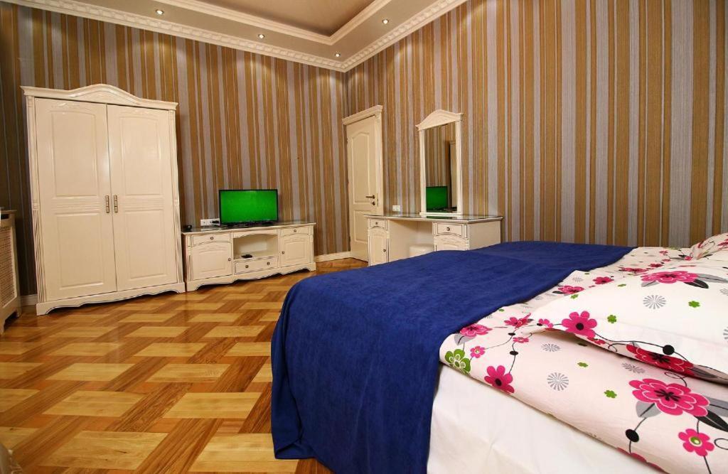 Sanata Hotel Tbilisi Exterior photo